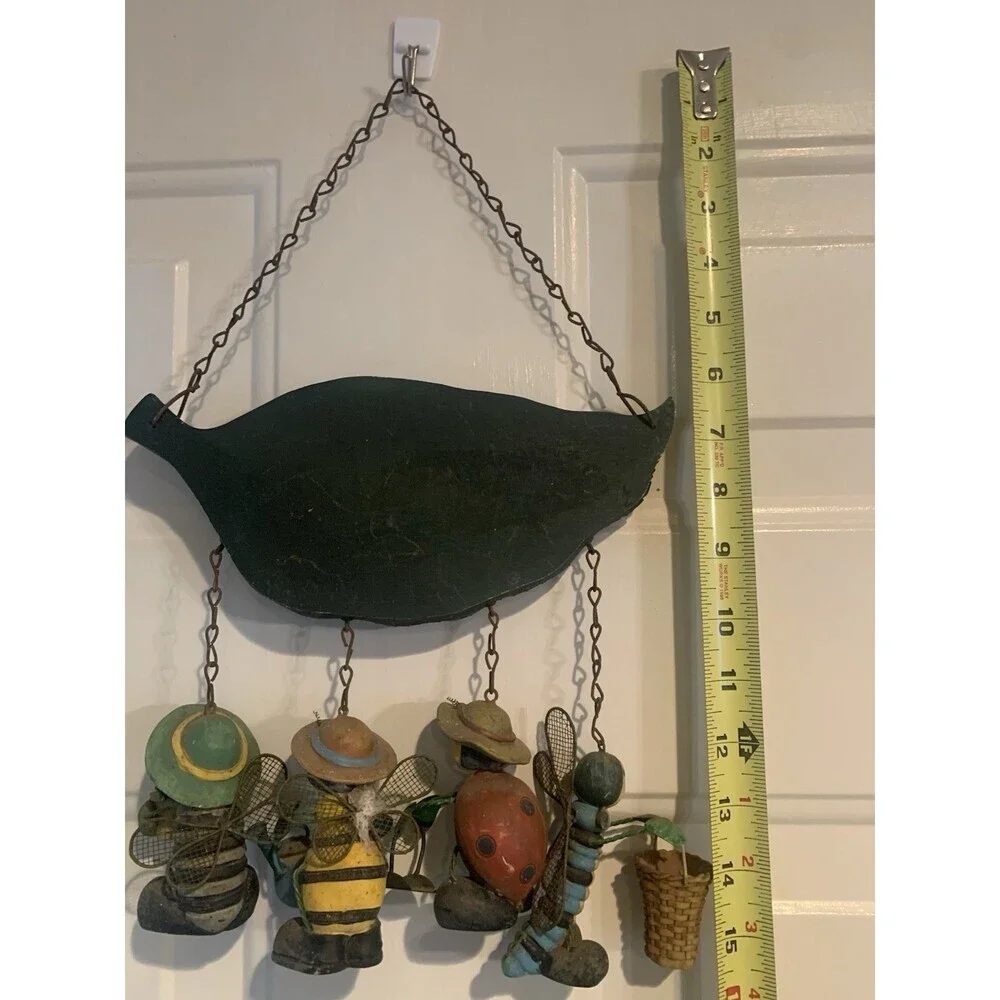 Welcome Busy Bee/Gardening Ceramic Door Hanger Vtg 15”x9”